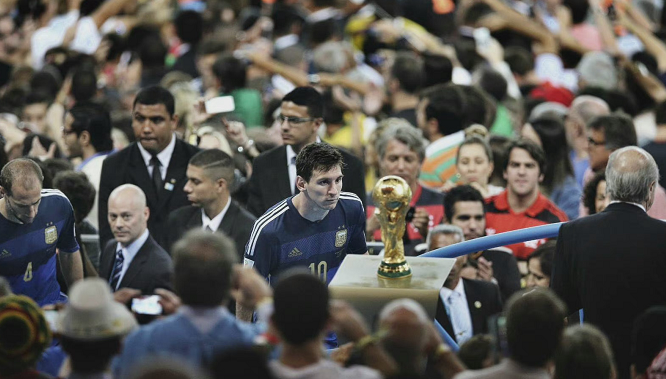 许多课程以 许多课程以