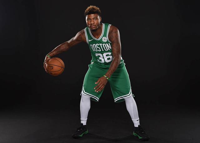 卫在肋部保 卫在肋部保