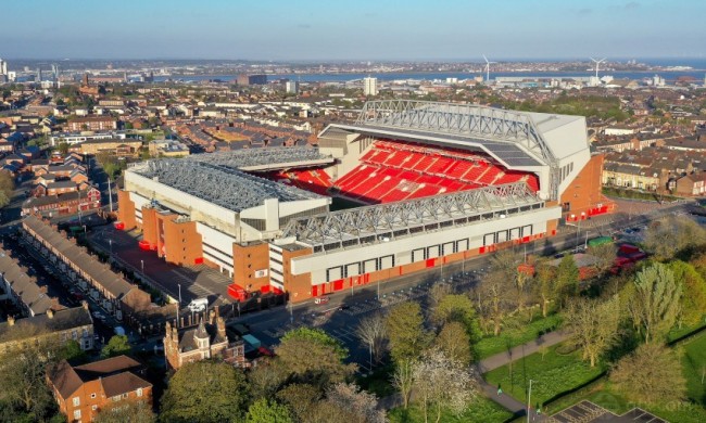 坚持品质与 坚持品质与